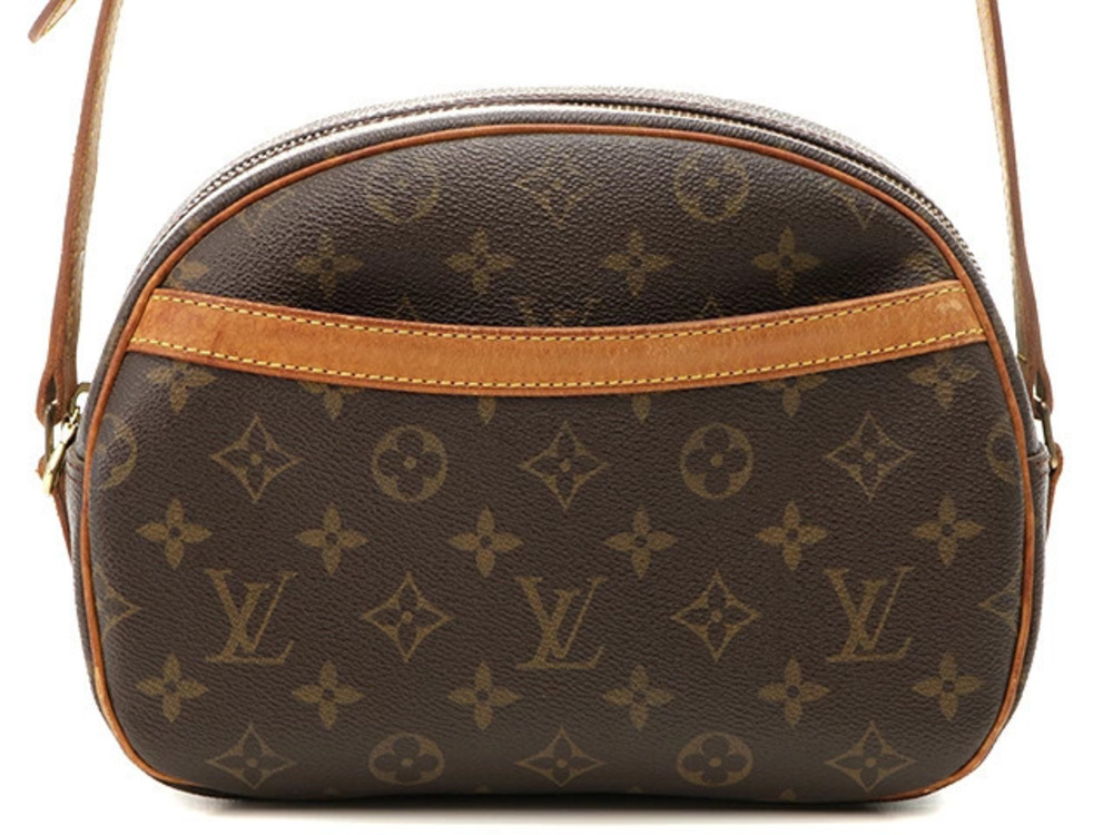 LOUIS VUITTON Blois Monogram I